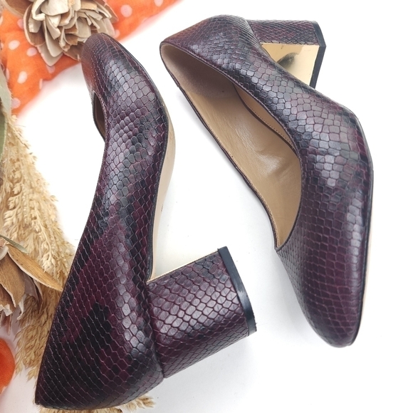 Talbots Maroon Low Block Heel Sz 6½ - Picture 9 of 10